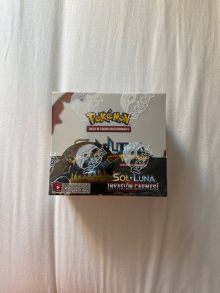 Caja Pokémon Sol y Luna 36 Invasión Carmesí