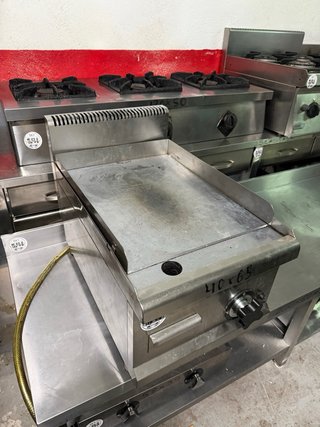 Plancha industrial 40x65 GAS CROMO