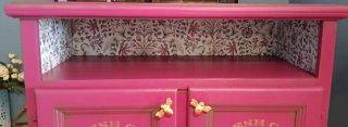 Mobiletto design unico rosa