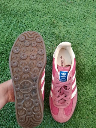 Zapatillas Adidas Rosa y Blanco