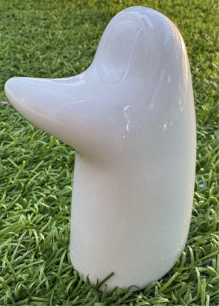 Salero fantasma blanco