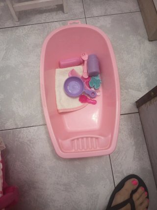 Lote trona, bañera y maxicosis muñeca
