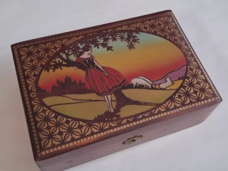 Caja de música antigua joyero. PAra restaurar.