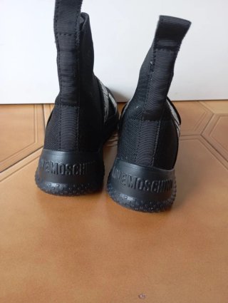 Botines Love Moschino Negros