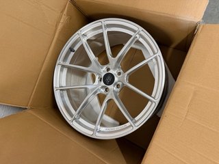 2 Llantas Racing Division Forjadas BMW M2, M3, M4