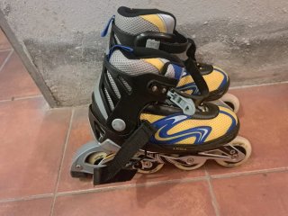 Patines en línea Talla 39-42 + Rodilleras