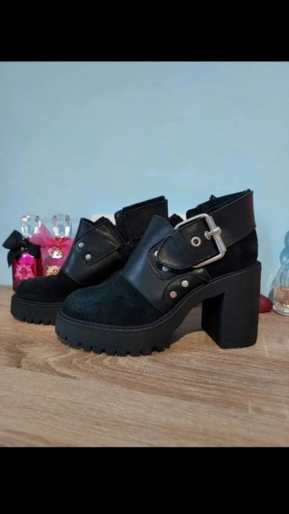 Botines tacón negros sin estrenar