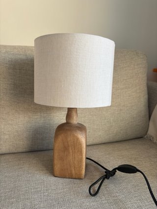 Lámpara Zara Home madera y lino