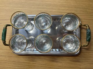 Juego 6 vasos té con bandeja acero