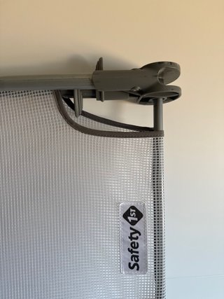 Barrera protectora cama infantil 150cm como Nueva