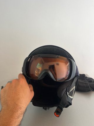 Casco de Ski/Snow con Gafas Integradas