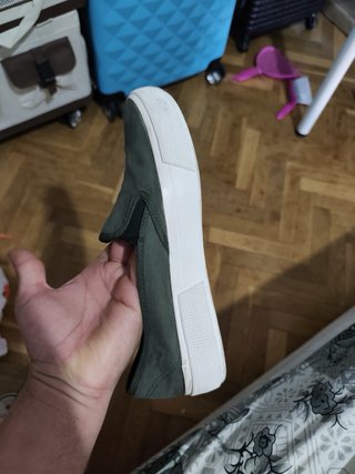 Zapatillas verdes de dama