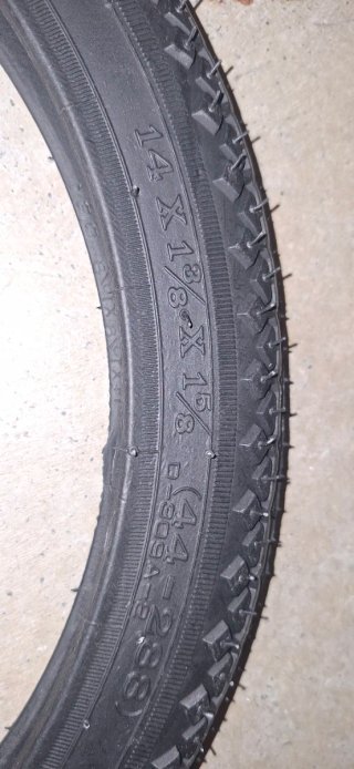 Neumáticos Deestone 14x1 3/8x1 5/8