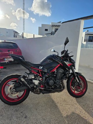 Kawasaki Z900 2021 ITV hasta 2027