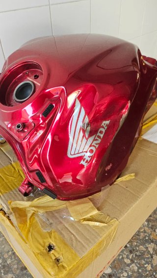 Depósito Gasolina Honda CB650R Rojo