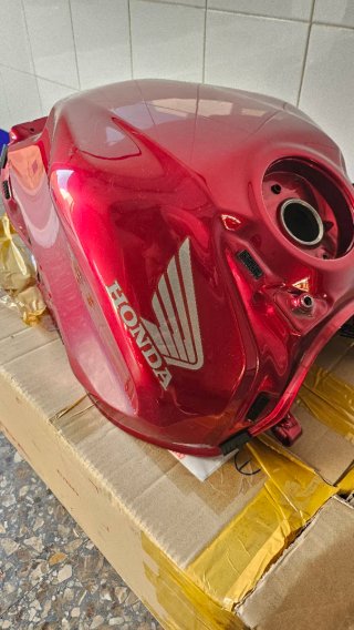 Depósito Gasolina Honda CB650R Rojo