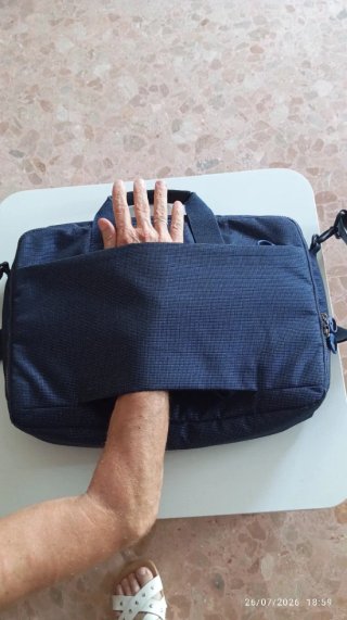 Maletín azul marino