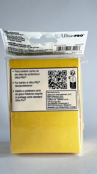 Caja para 80 cartas Pokémon