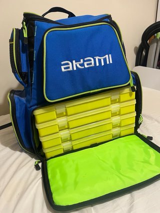 Mochila Pesca Akami Azul Buen Estado