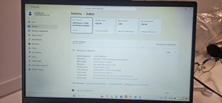 Lenovo IdeaPad 3 Ryzen 7 5700U 8GB RAM 256GB SSD