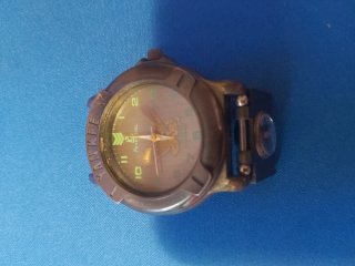 Reloj Potencial Yankee con Brújula
