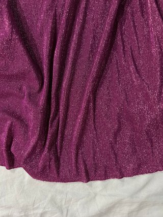 Abito lungo elegante con effetto brillante