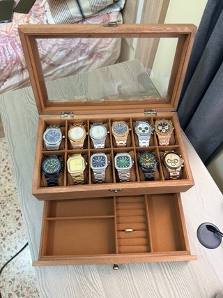 Caja organizadora de relojes y joyas