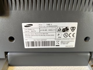 Samsung SyncMaster 710Mp Monitor/TVLCD 17” nuovo