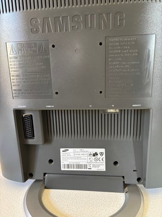 Samsung SyncMaster 710Mp Monitor/TVLCD 17” nuovo