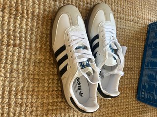 Adidas Samba Talla 40 Blancas y Negras Nuevas