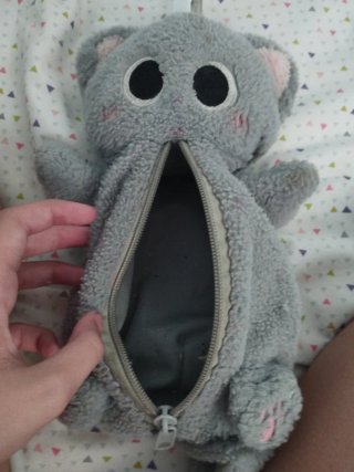 Estuche gato gris con cremallera