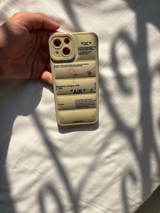 Funda iPhone 13 Off-White AIR