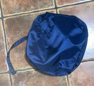 Porta traje  con neceser
