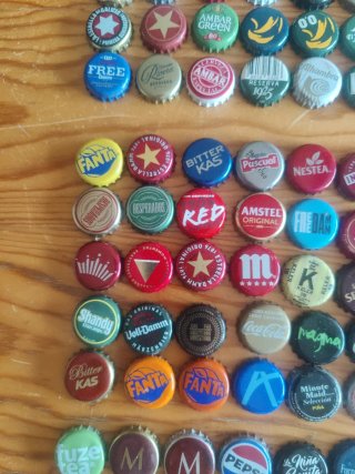 120 chapas colección + 100 juego fútbol