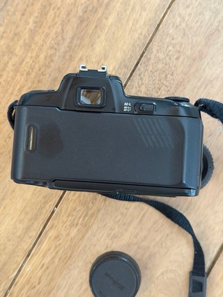 Nikon F-601 AF Nikkor 35-70mm f/3.3-4