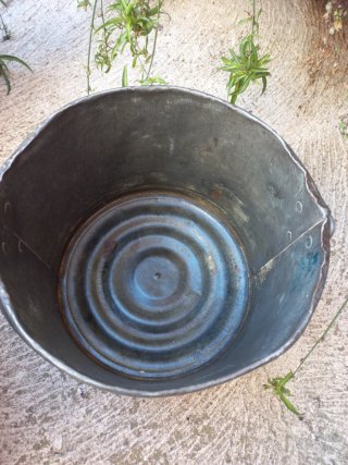 Cubos metálicos varios para decoración