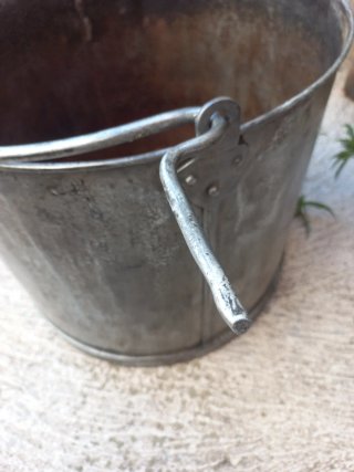 Cubos metálicos varios para decoración
