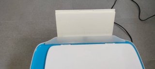 Impresora HP Azul y Blanca