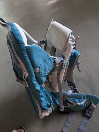 Mochila portabebés trekking