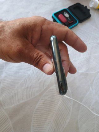 iPhone 11 verde noche  Sólo para piezas
