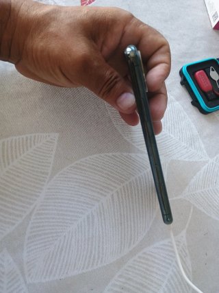 iPhone 11 verde noche  Sólo para piezas