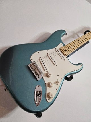 Guitarra Fender Player Stratocaster MN TPL