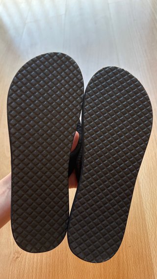 Chanclas nuevas