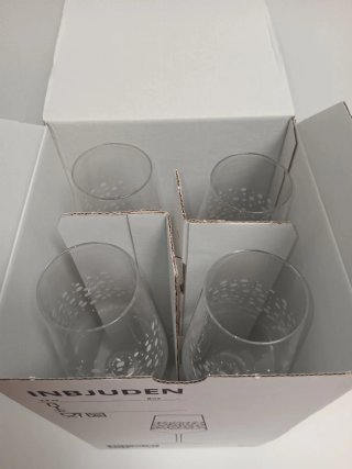 NUEVAS 4 Copas de 240 ml de cava o champan INBJUDE