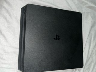 PS4 (PlayStation 4) Negra + 2 Mandos + 9 Juegos