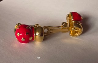 Pendientes vintage dorados y rojos
