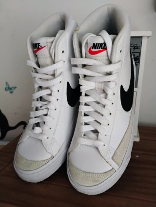 Nike Blazer Mid '77 Bianco Nero