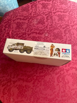 Maqueta vehículo blindado Tamiya M8 Greyhound 1/35