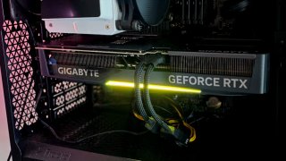 Set Gaming Top di Gamma: RTX 5070 Ti,64GB,OLED 240