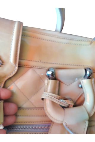 Bolso Burberry Y2K Piel Charol Vintage Beige